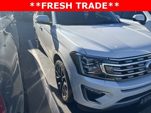 Used 2018 Ford Expedition Limited w/ Equipment Group 301A image 3