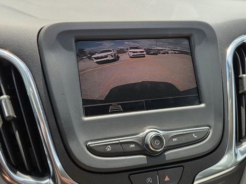 Certified 2024 Chevrolet Equinox LS w/ LS Convenience Package FWD image 22