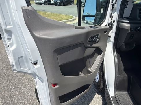 Used 2024 Ford Transit 350 XLT RWD image 10