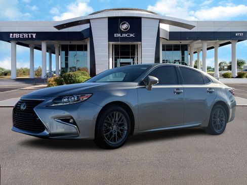 Used 2018 Lexus ES 350 w/ Navigation System Package image 7