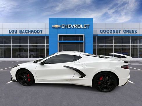 Used 2024 Chevrolet Corvette Stingray Coupe w/ 1LT RWD image 5