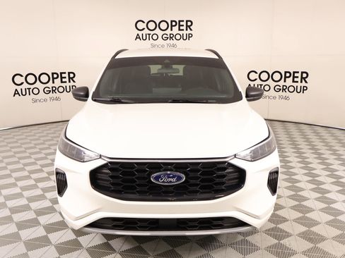 Used 2024 Ford Escape ST-Line w/ Tech Pack #1 FWD image 10