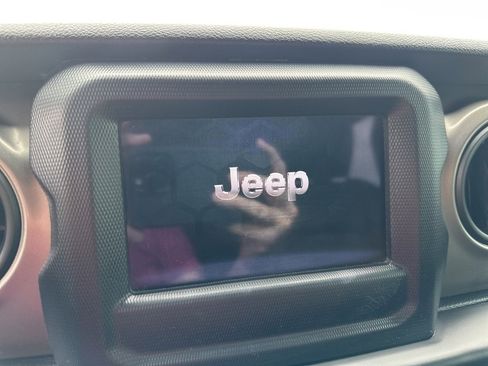 Used 2021 Jeep Wrangler Unlimited Sport image 21