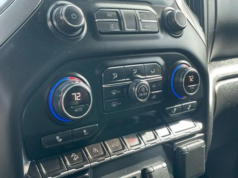 Used 2020 Chevrolet Silverado 1500 LT w/ Texas Edition image 17