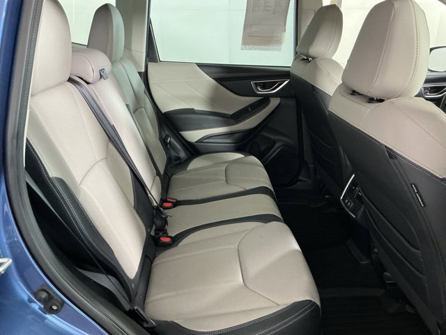 Used 2023 Subaru Forester Limited AWD/4WD image 6