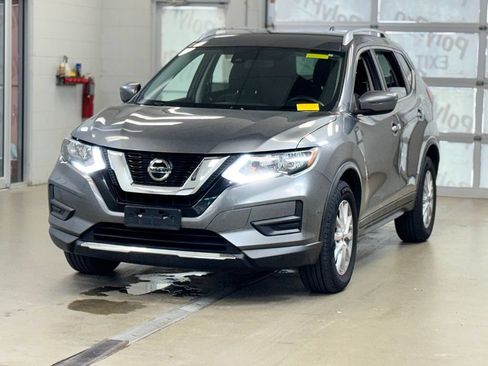 Used 2020 Nissan Rogue SV AWD/4WD image 3