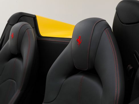 Certified 2022 Ferrari F8 Tributo image 44