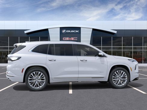 New 2026 Buick Enclave Avenir w/ Super Cruise Package FWD image 29