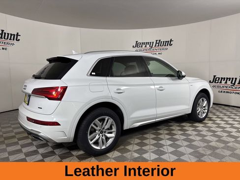 Used 2023 Audi Q5 2.0T Premium w/ Convenience Package AWD/4WD image 6