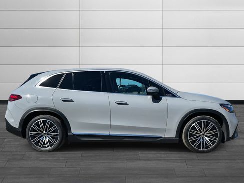 Certified 2023 Mercedes-Benz EQE 500 4MATIC SUV image 2