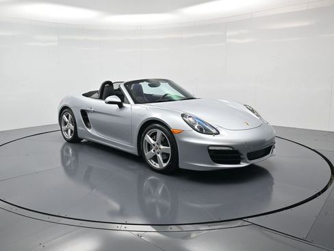 Used 2016 Porsche Boxster RWD image 32