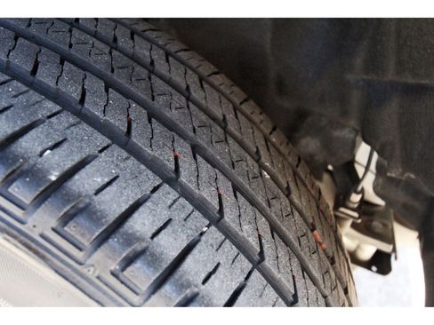 Used 2023 Jeep Grand Cherokee Limited w/ Luxury Tech Group II image 31