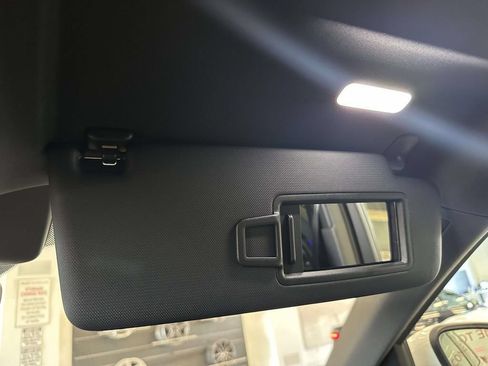 Used 2025 Audi Q5 Premium w/ Convenience Package AWD/4WD image 35