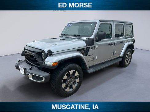 Used 2018 Jeep Wrangler Unlimited Sahara AWD/4WD image 1