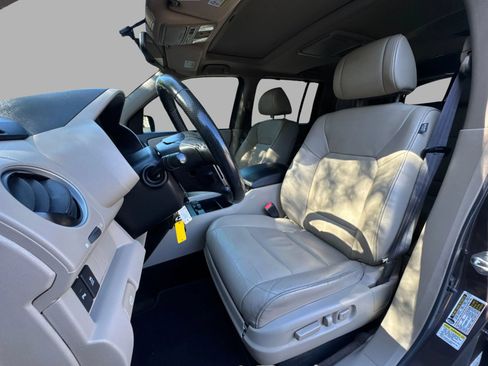 Used 2013 Honda Pilot Touring image 22