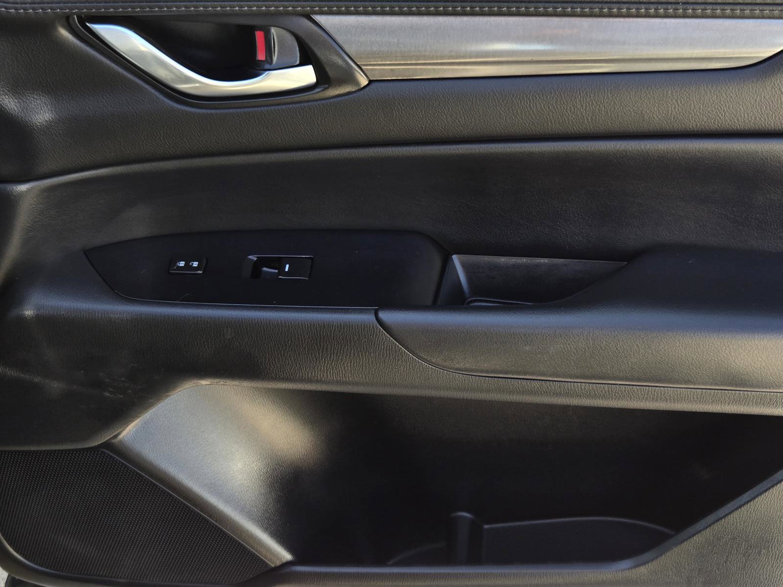 Used 2021 MAZDA CX-5 Touring FWD image 12