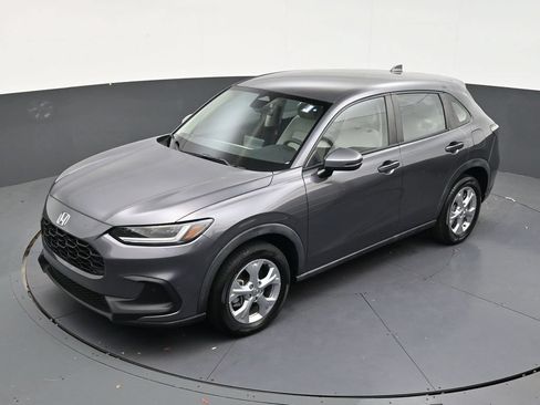 Used 2024 Honda HR-V LX image 12