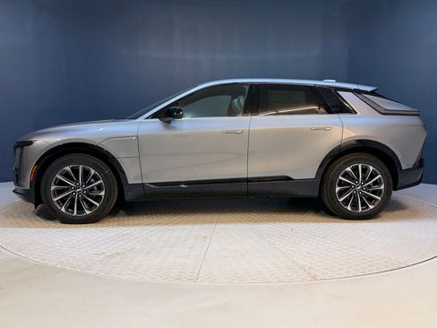 New 2026 Cadillac Lyriq Sport image 2