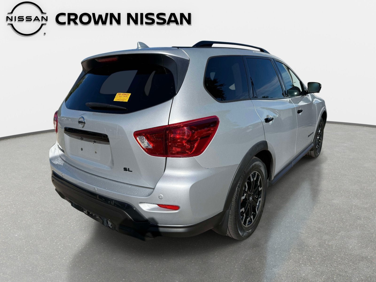 Used 2020 Nissan Pathfinder SL FWD image 6