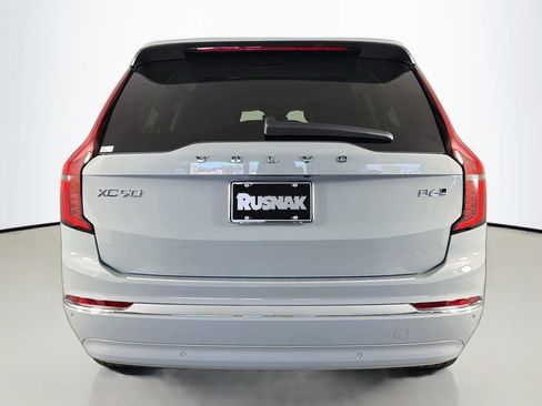 New 2026 Volvo XC90 B6 Plus w/ Protection Package Premier AWD/4WD image 6