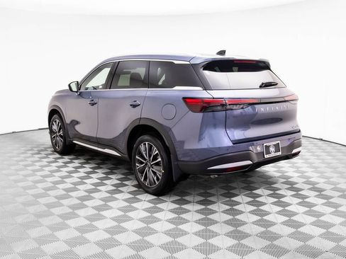 New 2026 INFINITI QX60 Luxe image 3