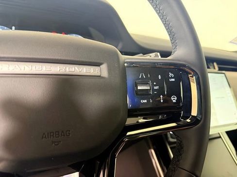 New 2026 Land Rover Range Rover Evoque S image 17