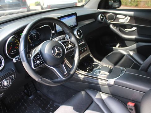 Used 2020 Mercedes-Benz GLC 350e 4MATIC image 27