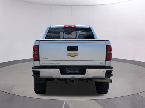 Used 2015 Chevrolet Silverado 2500 LTZ w/ Duramax Plus Package AWD/4WD image 4