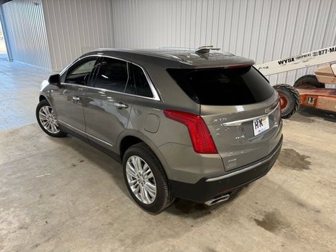 Used 2019 Cadillac XT5 Premium Luxury w/ Driver Assist Package image 41