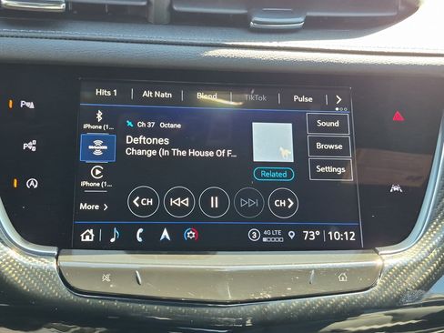 Used 2023 Cadillac XT6 Sport w/ Technology Package AWD/4WD image 22