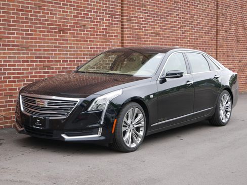 Used 2018 Cadillac CT6 Platinum AWD/4WD image 1