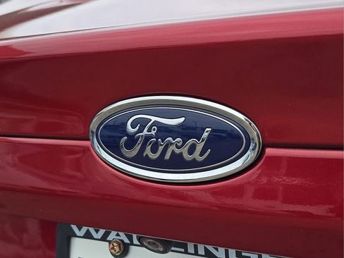 Used 2014 Ford Fusion SE w/ Equipment Group 202A image 28