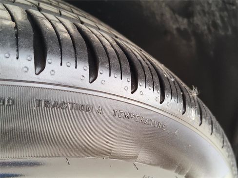 Certified 2025 BMW X3 xDrive30i image 13