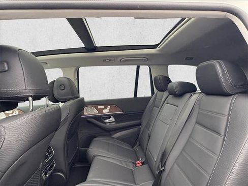 New 2026 Mercedes-Benz GLS 450 4MATIC image 20