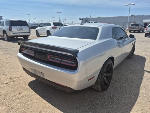 Used 2022 Dodge Challenger SRT Hellcat Redeye RWD image 10