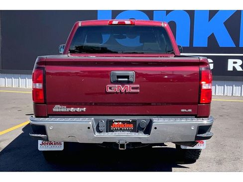 Used 2015 GMC Sierra 1500 SLE AWD/4WD image 4