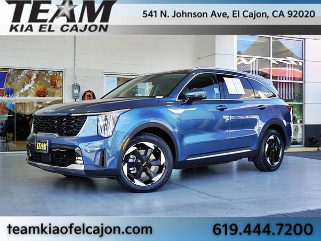 Certified 2025 Kia Sorento EX FWD image 2
