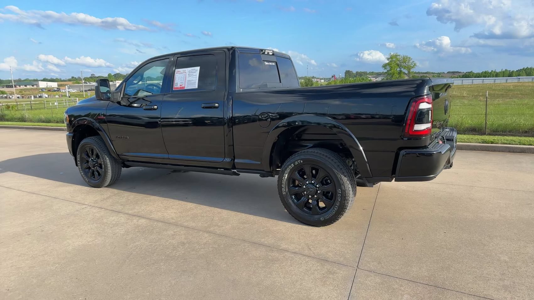 Used 2024 RAM 2500 Limited AWD/4WD image 5