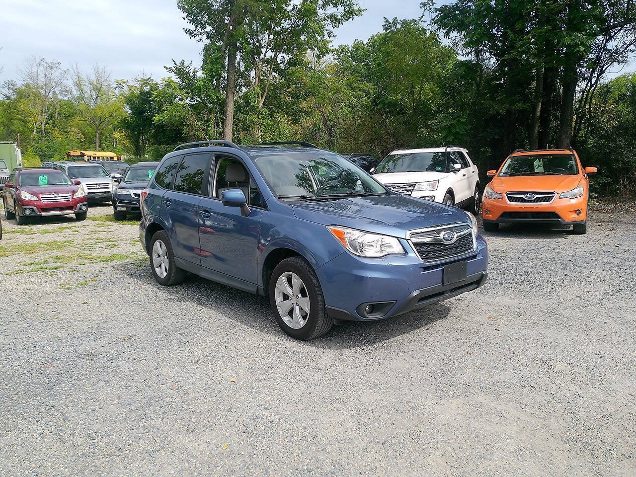 Used 2016 Subaru Forester 2.5i Premium w/ Popular Package #1 AWD/4WD image 4