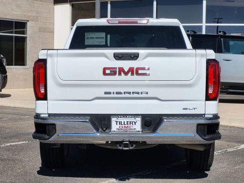 Used 2024 GMC Sierra 1500 SLT image 6
