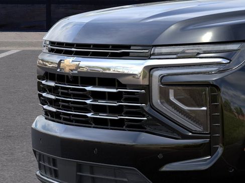 New 2026 Chevrolet Suburban LT AWD/4WD image 37