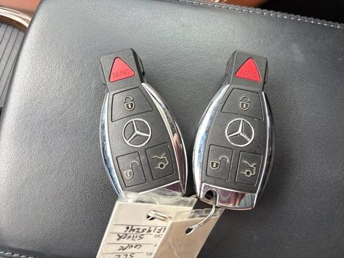 Used 2017 Mercedes-Benz SLC 300 image 19