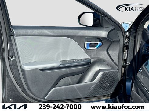 New 2025 Kia K4 LXS image 20