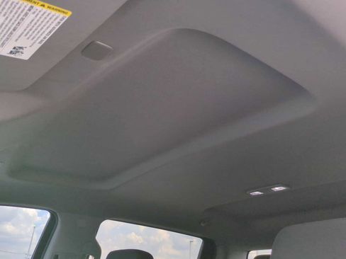 Used 2022 Chevrolet Silverado 1500 Custom Trail Boss image 18