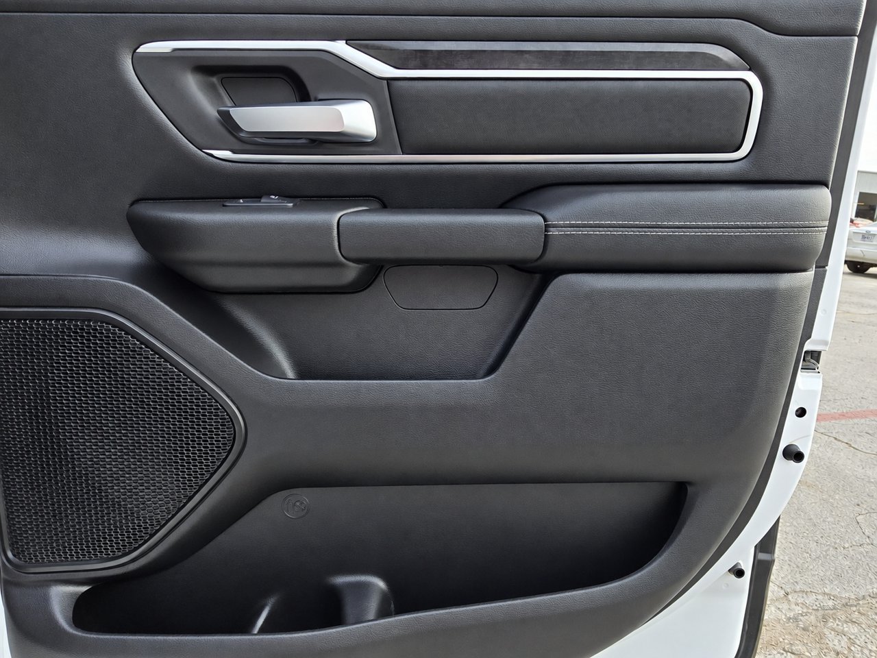 Used 2024 RAM 1500 Big Horn AWD/4WD image 30