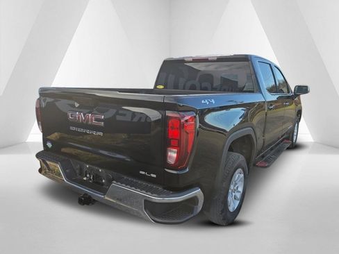 Used 2024 GMC Sierra 1500 SLE image 7