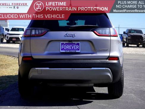 Used 2019 Jeep Cherokee Limited image 7