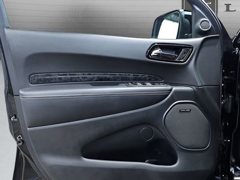 Used 2023 Dodge Durango SRT image 26