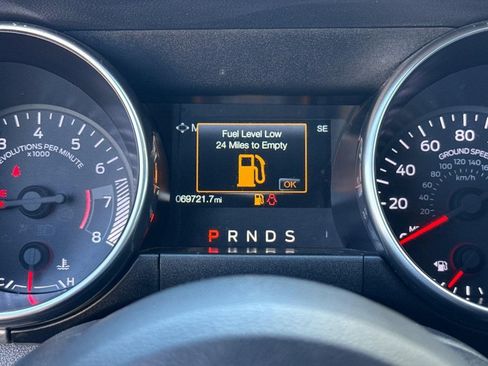 Used 2018 Ford Mustang Premium image 16