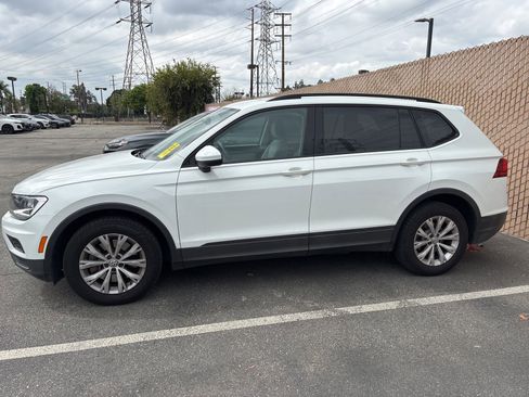 Used 2019 Volkswagen Tiguan S FWD image 2